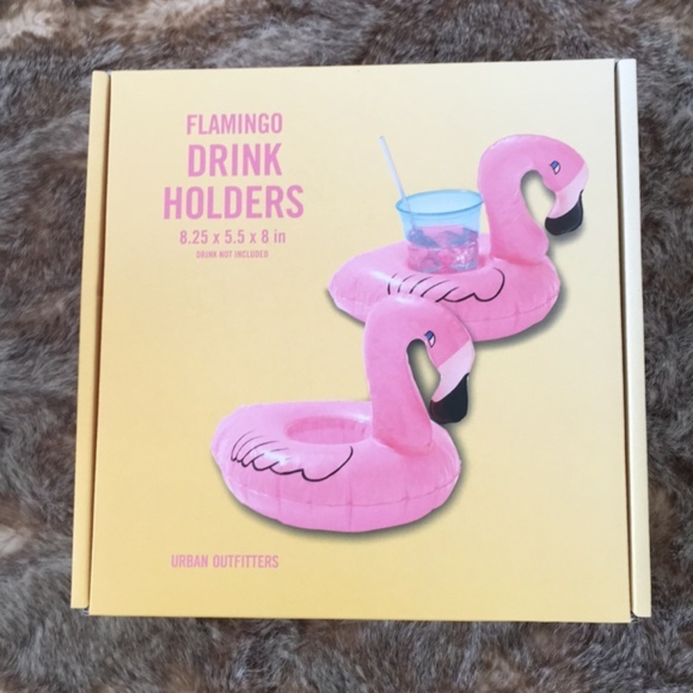 New Urban Outfitters Flamingo Floating Drink Holder Set of 2 in box.